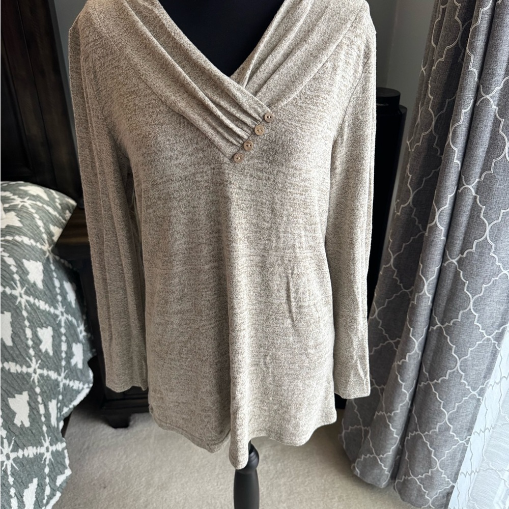 Source Unknown Beige V-Neck Sweater
